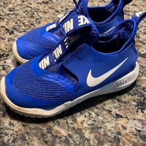 Toddler blue nikes